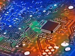 产业变革新引擎 集成电路设计服务如何赋能半导体创新与国产化